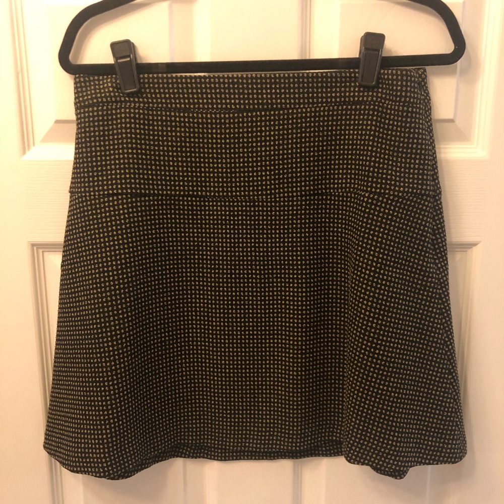 Ann Taylor LOFT Size 6 Skirt